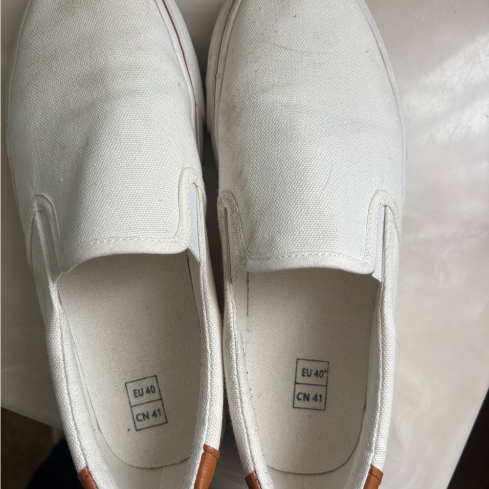 SHEIN White Canvas Slip-On Loafers